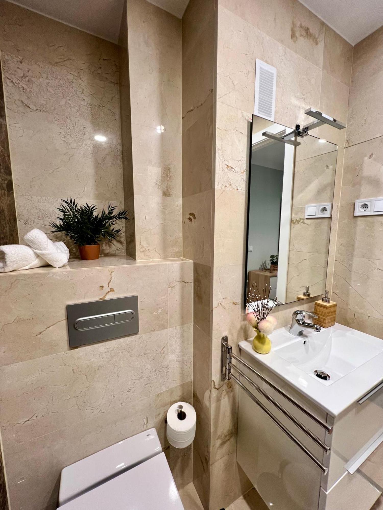 Apartamentos Prestige Suites Malaga IV エクステリア 写真