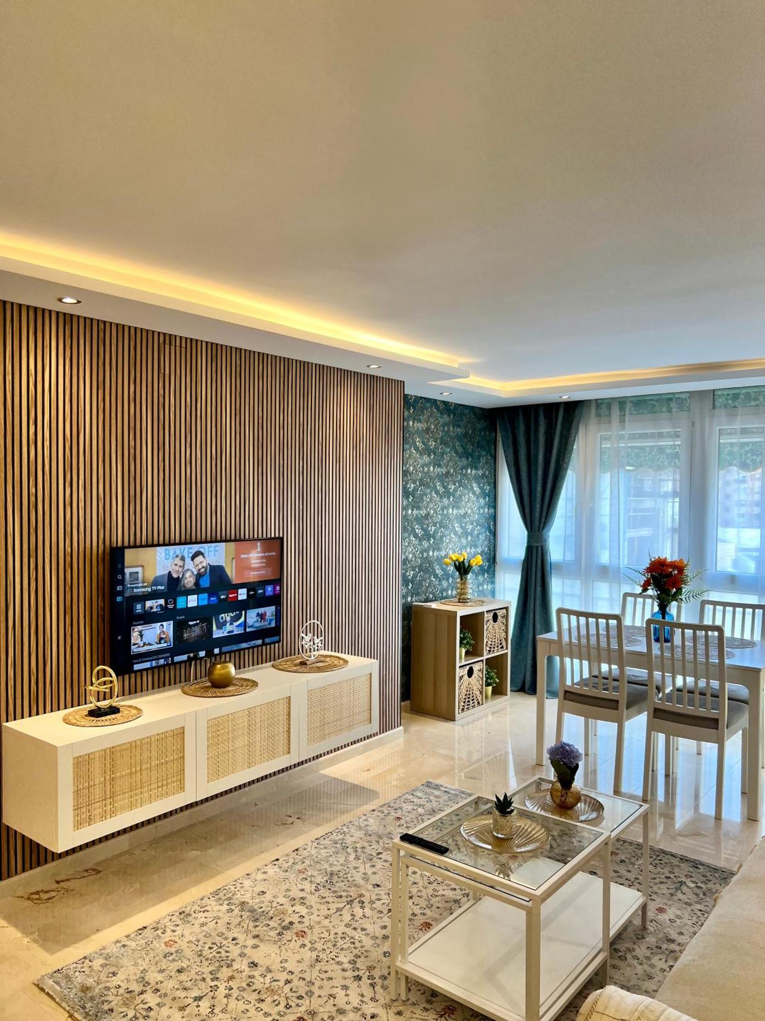 Apartamentos Prestige Suites Malaga IV エクステリア 写真