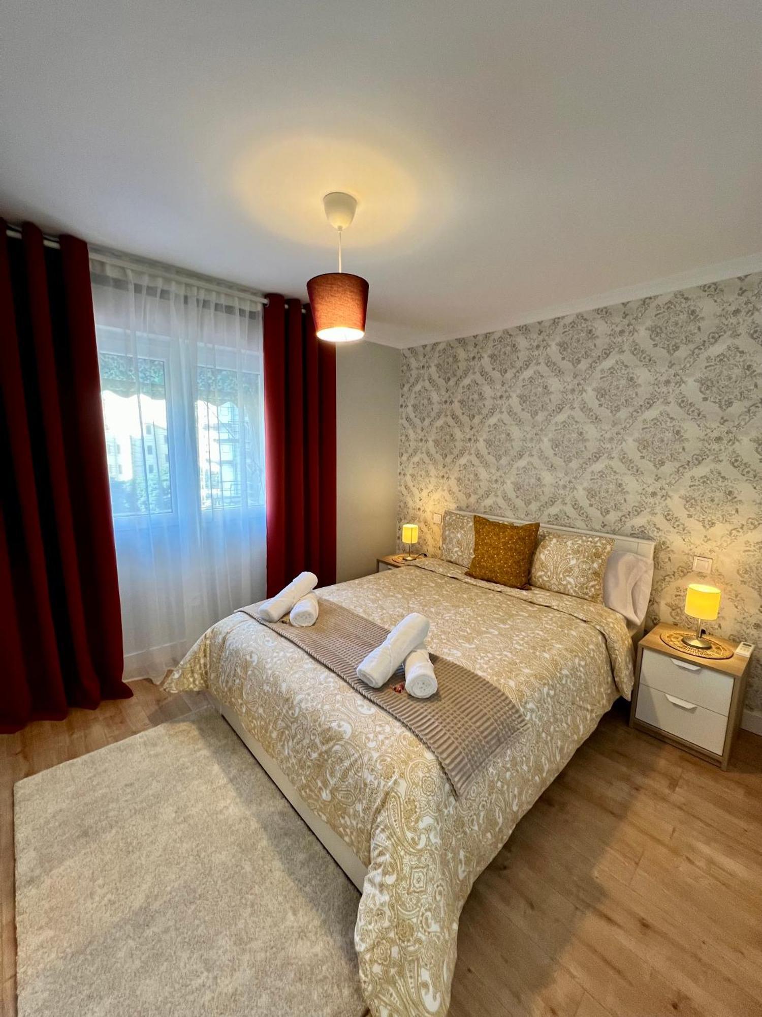 Apartamentos Prestige Suites Malaga IV エクステリア 写真